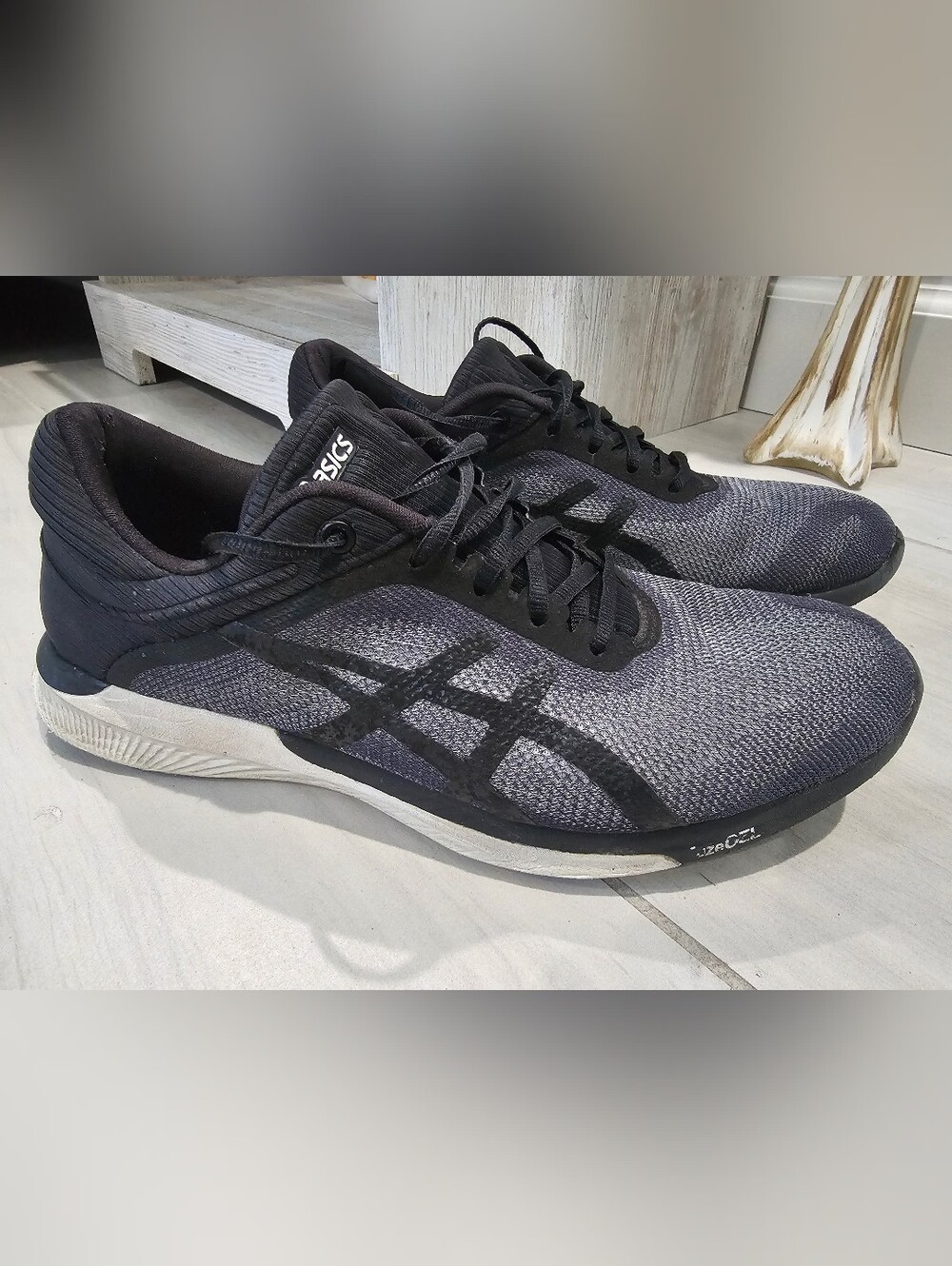 Asics Womens Black Gray Sneakers Size 8.5